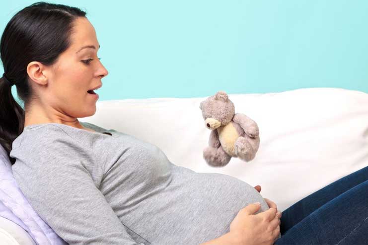 Benefits-Of-Saffron-During-Pregnancy