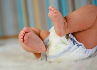 Ways-to-prevent-diaper-rash-in-babies