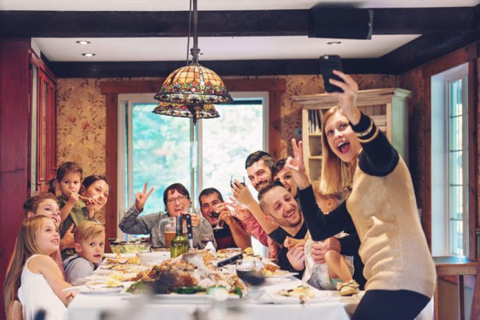 16 Family Traditions To Start With your Family