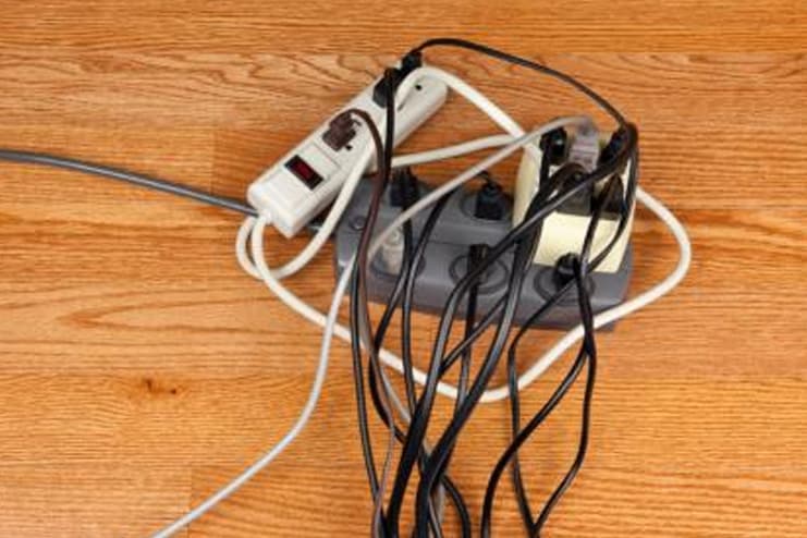 Electrical-safety-tips-with-the-outlets