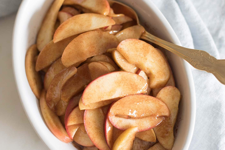 Baked-Apple-Slices