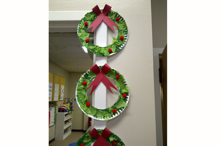 Paper-Plate-Wreath