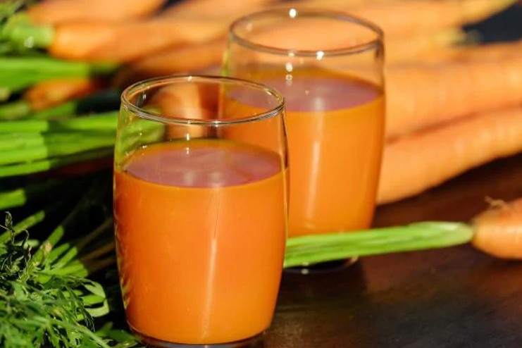 Spinach-and-Carrot-Juice